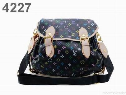 LV handbags386